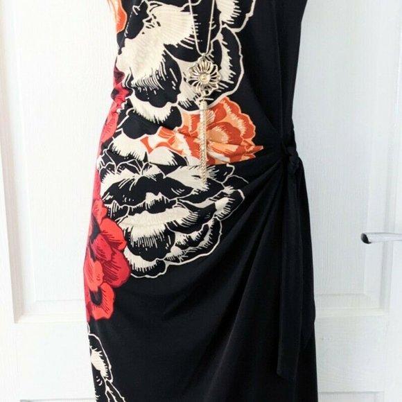 BEAUTIFUL DEBENHAMS THE COLLECTION BLACK FLORAL TIE RUCHED SIDE DRESS - Picture 2 of 6